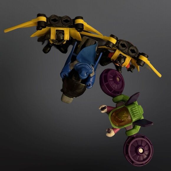 Imaginext DC Super Heroes Joker Gotham Batman BatCycle Glider Wings Jet Pack - Picture 9 of 13